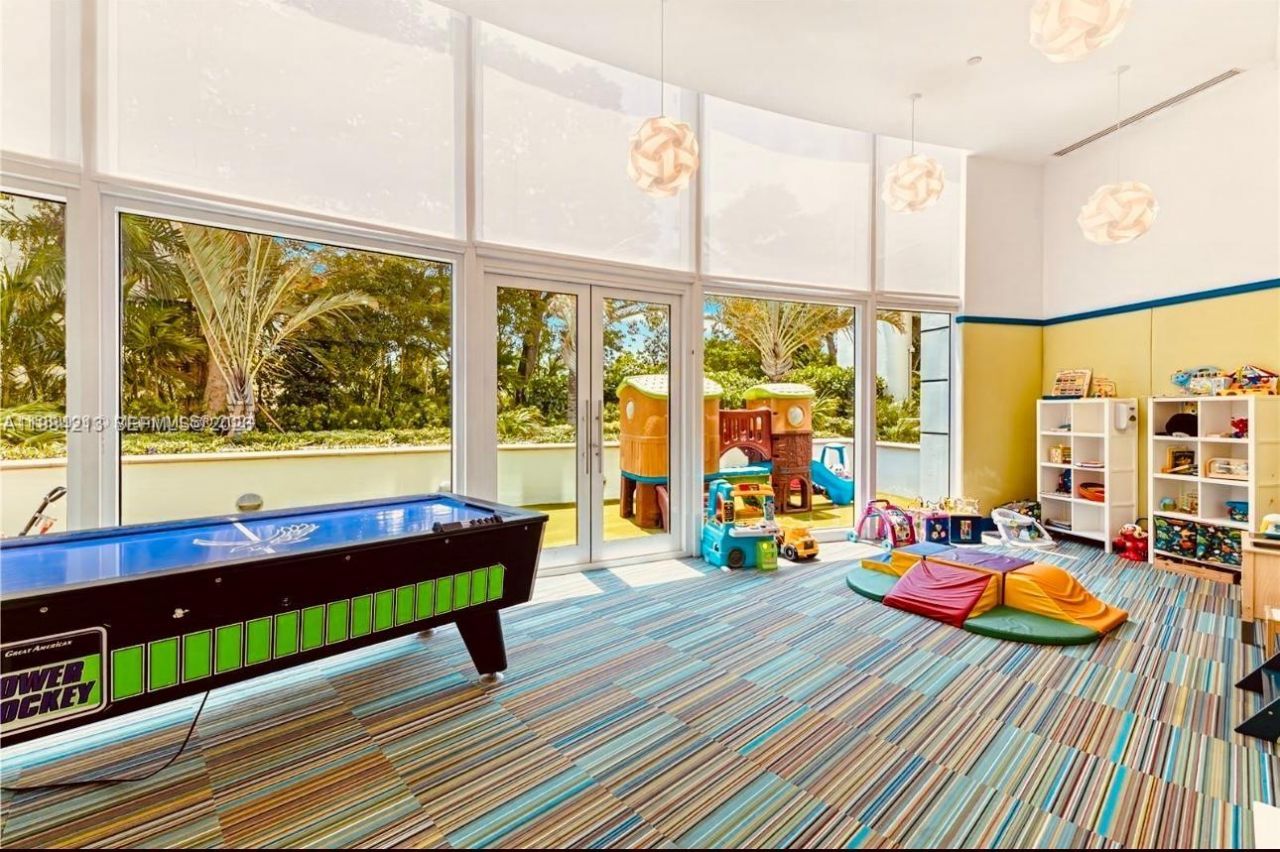 2127 Brickell Ave, Unit 1505, Miami, FL 33129 Photo