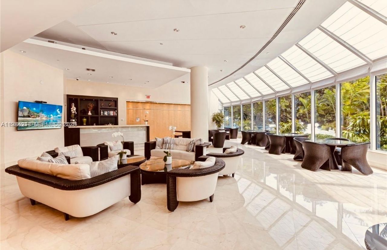 2127 Brickell Ave, Unit 1505, Miami, FL 33129 Photo