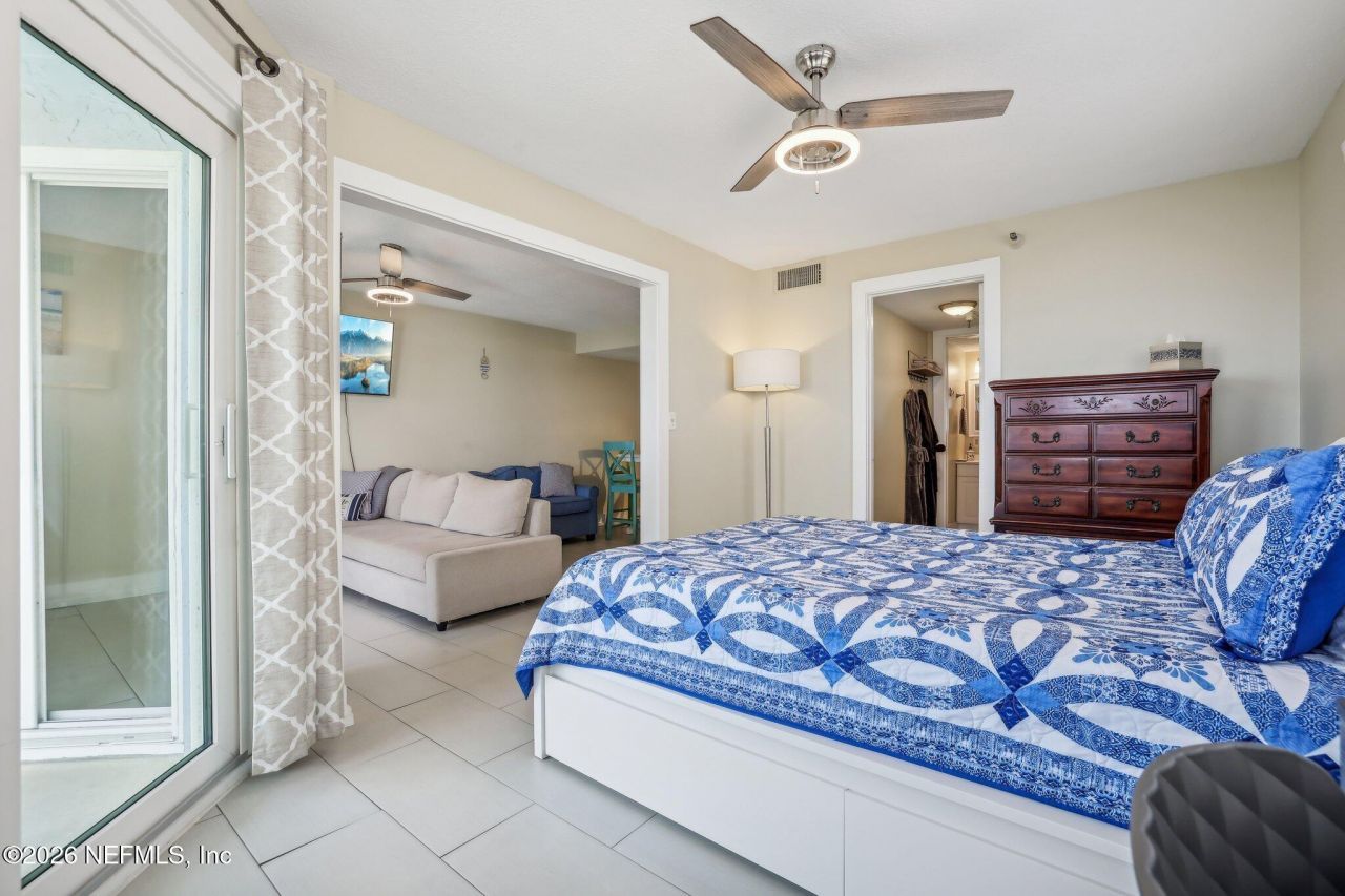 413 1st Street S, Unit 303, Jacksonville Beach, FL 32250 Photo