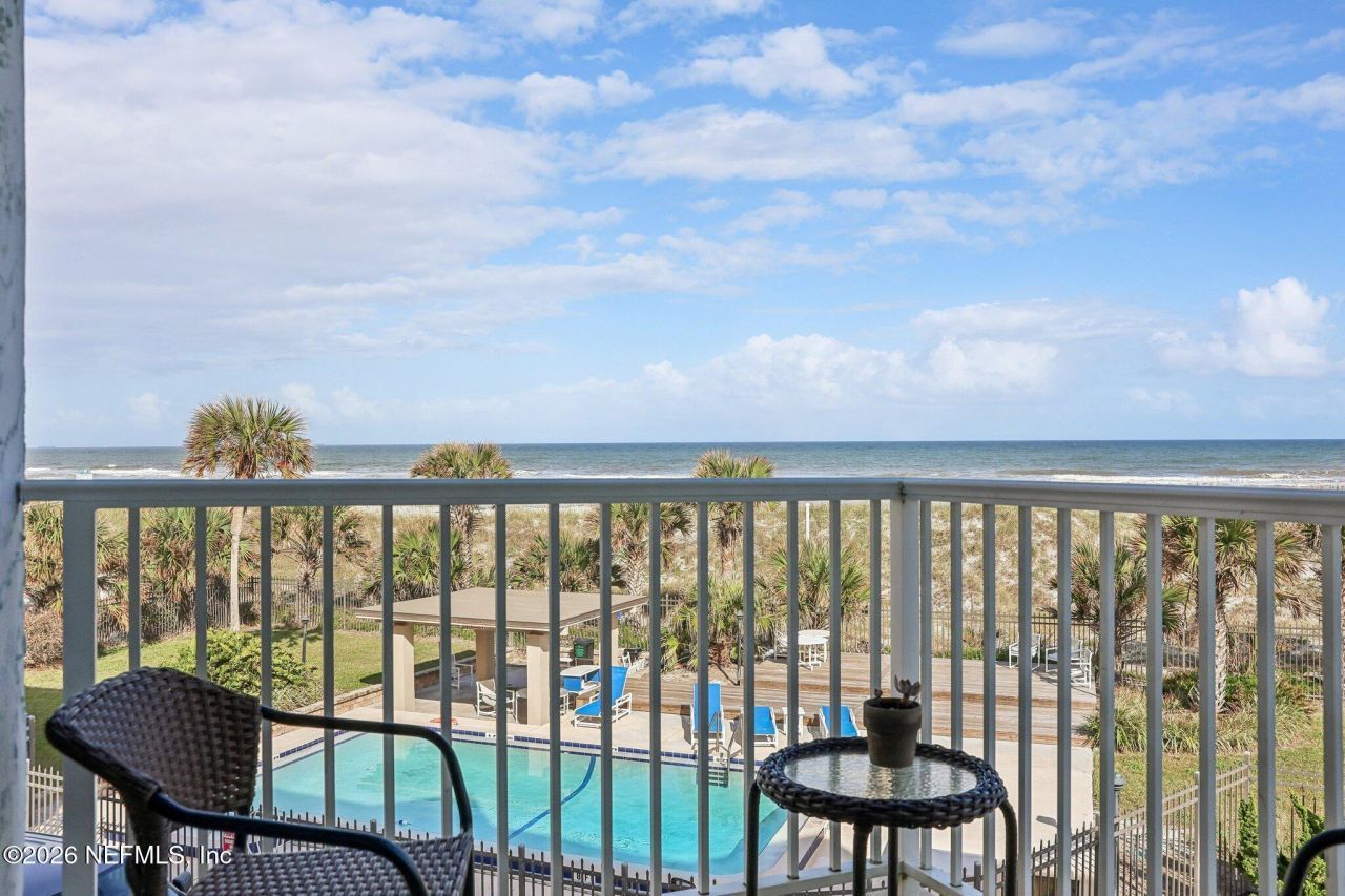 413 1st Street S, Unit 303, Jacksonville Beach, FL 32250 Photo