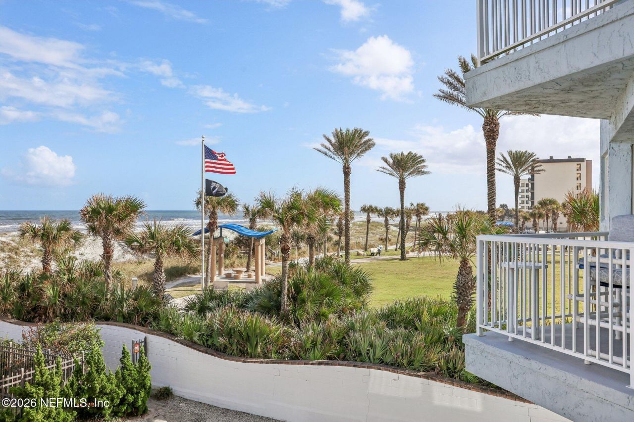 413 1st Street S, Unit 303, Jacksonville Beach, FL 32250 Photo