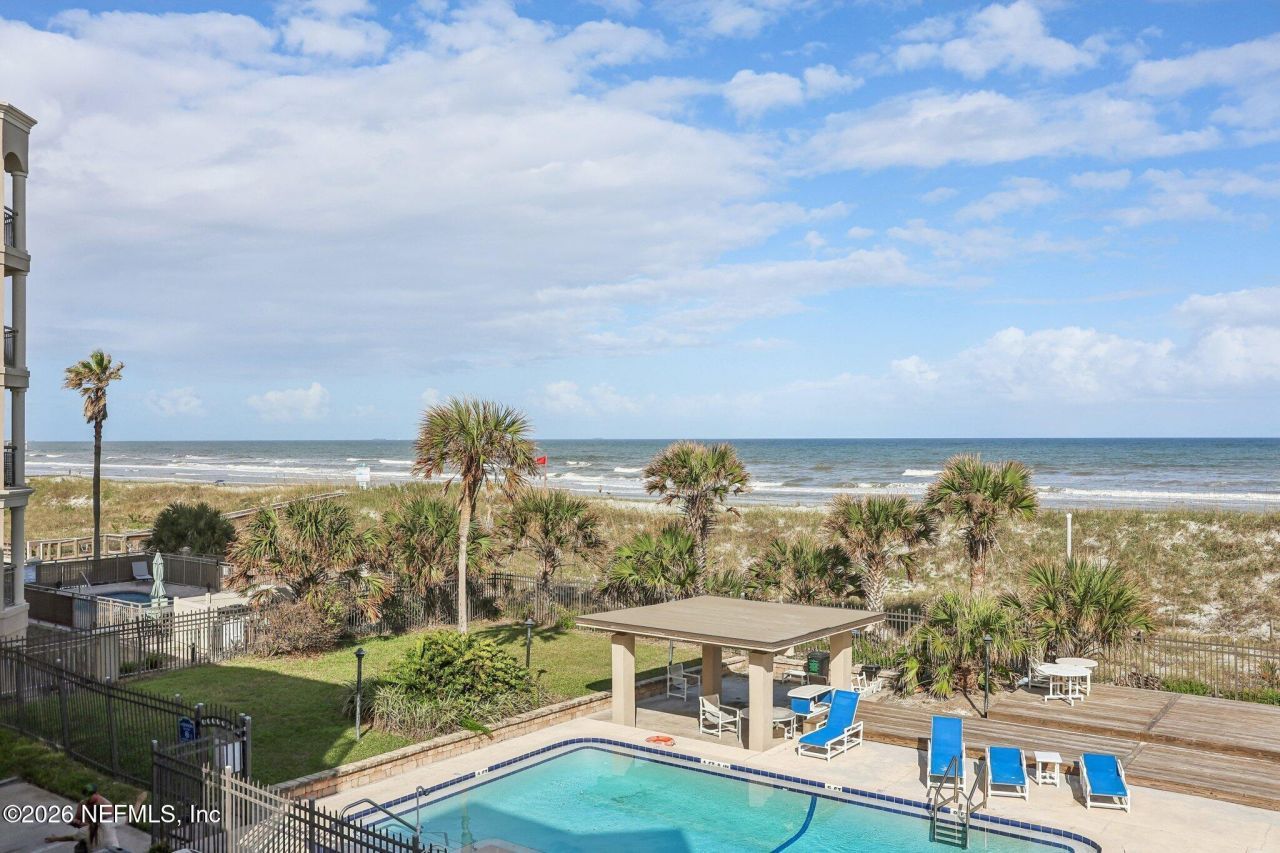 413 1st Street S, Unit 303, Jacksonville Beach, FL 32250 Photo
