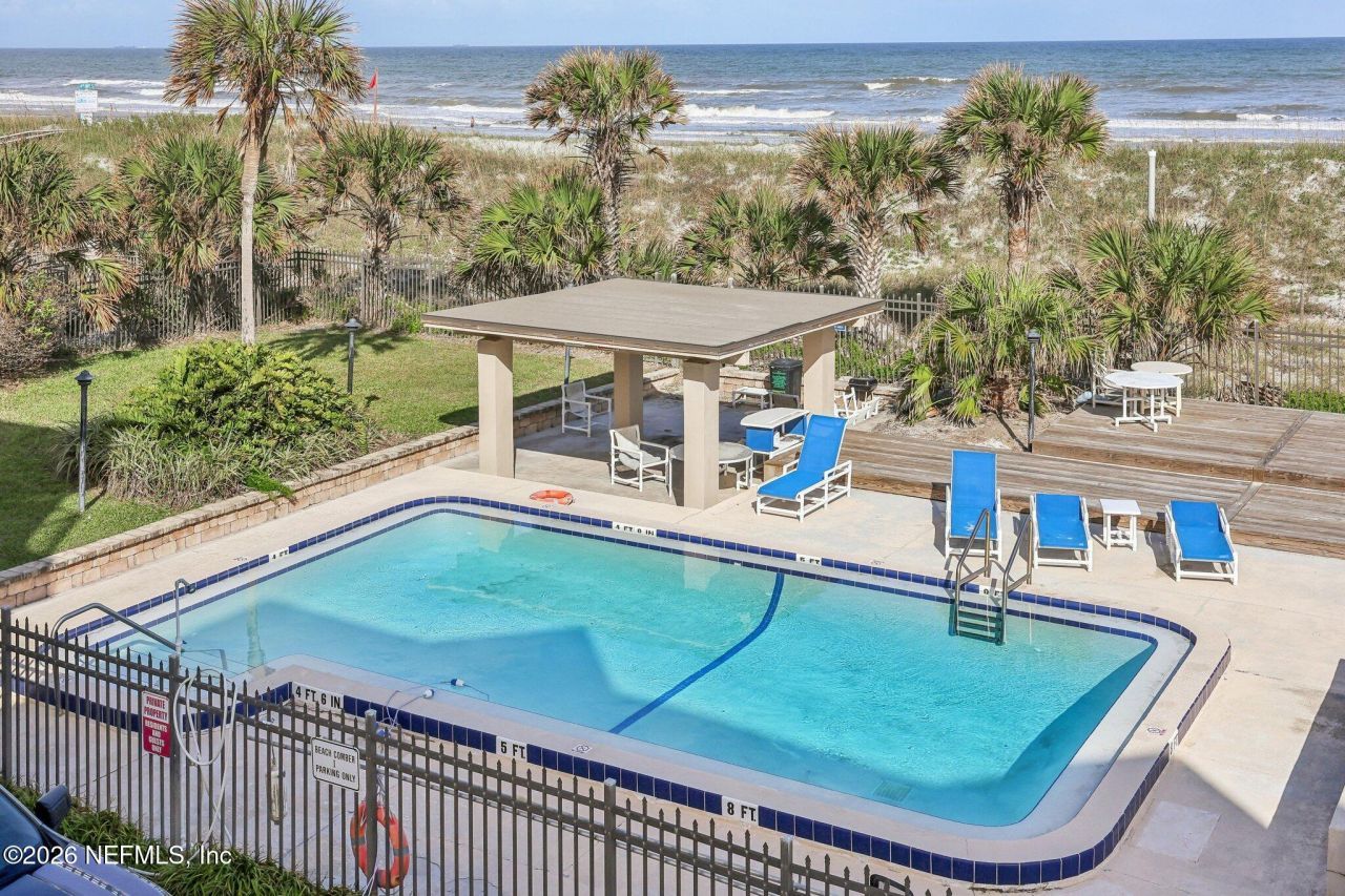 413 1st Street S, Unit 303, Jacksonville Beach, FL 32250 Photo