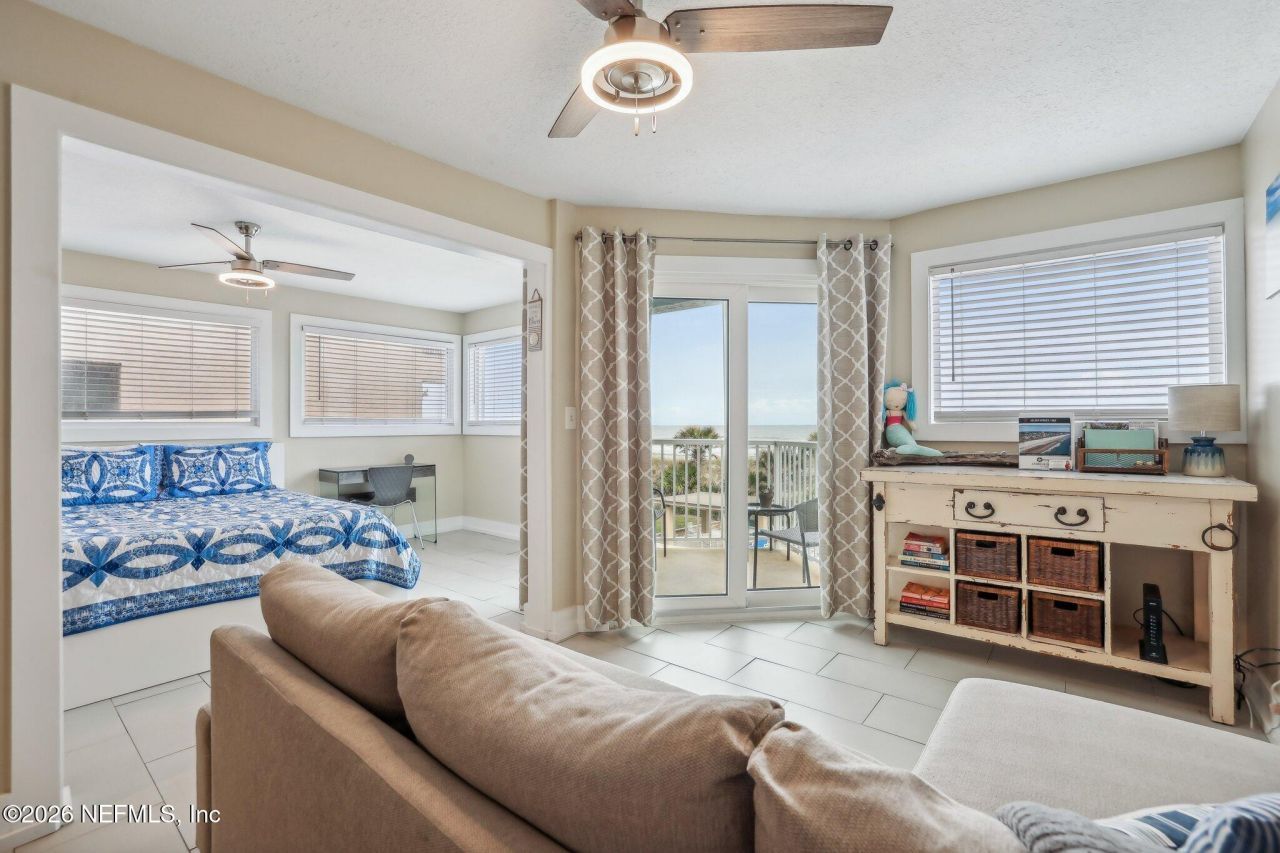 413 1st Street S, Unit 303, Jacksonville Beach, FL 32250 Photo