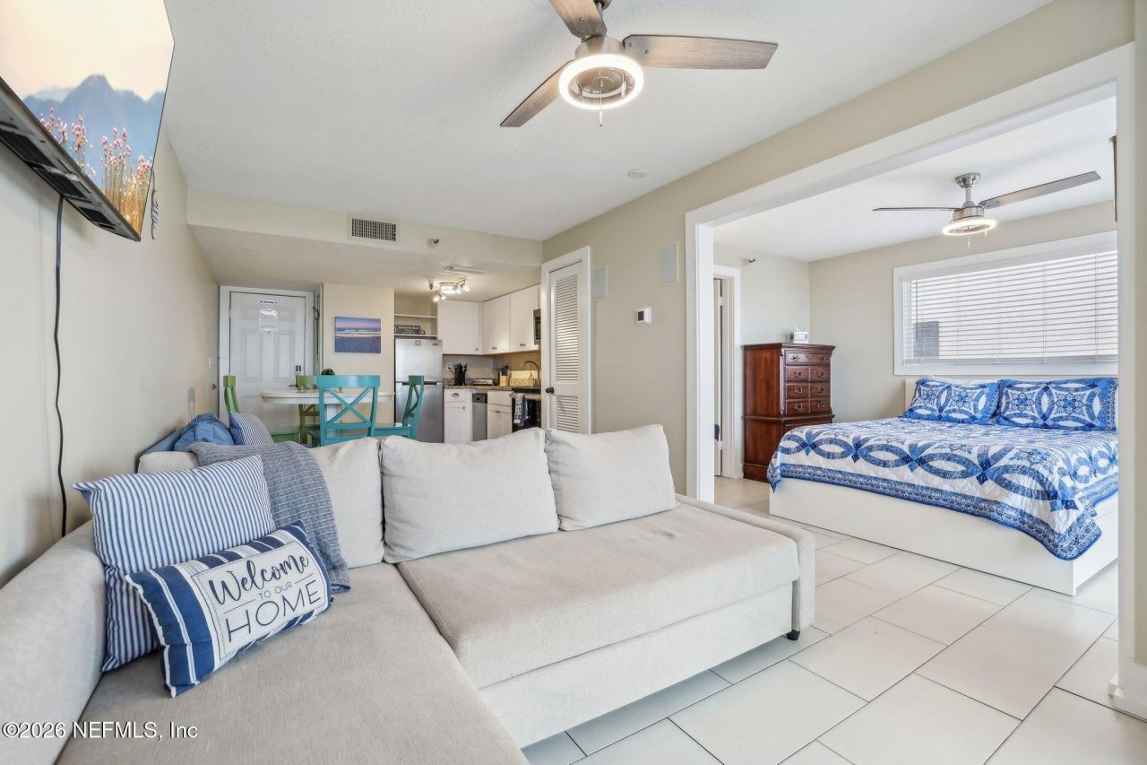 413 1st Street S, Unit 303, Jacksonville Beach, FL 32250 Photo