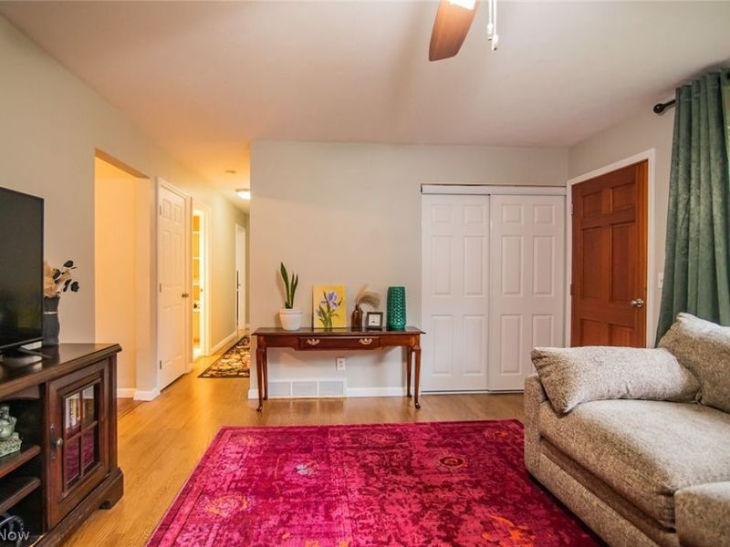 1808 29th Street, Vienna, WV 26105 Photo 5