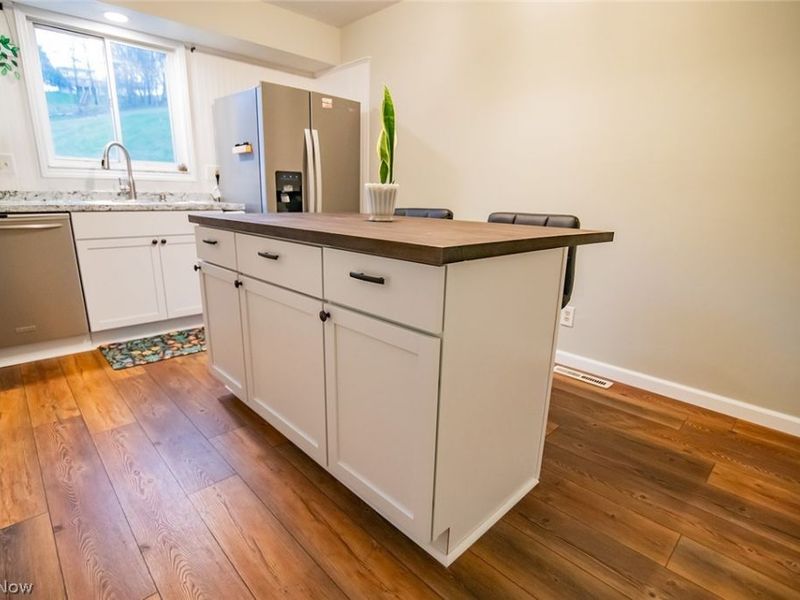 1808 29th Street, Vienna, WV 26105 Photo 9