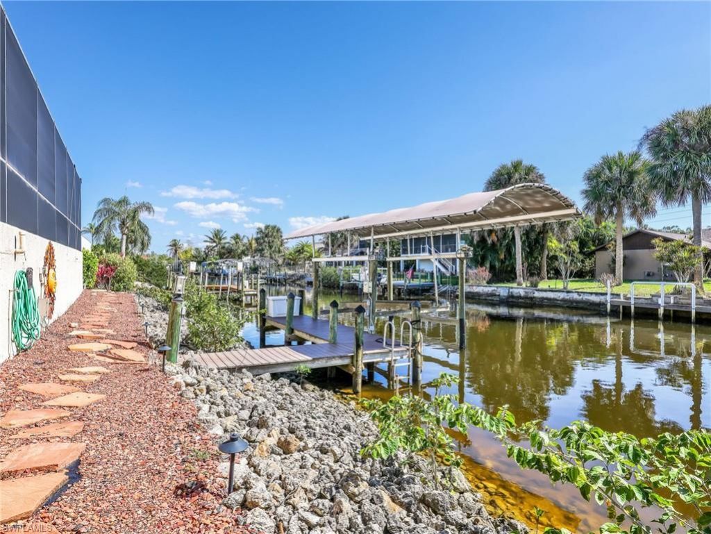 5381 Harborage Dr, Fort Myers, FL 33908 Photo