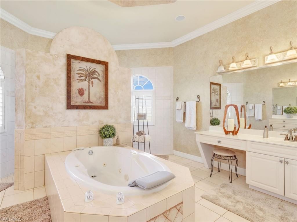 5381 Harborage Dr, Fort Myers, FL 33908 Photo