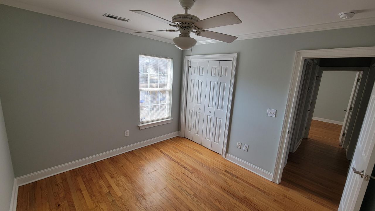 1333 Mapleton Avenue Photo 10