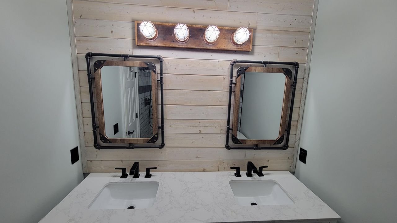 1333 Mapleton Avenue Photo 18