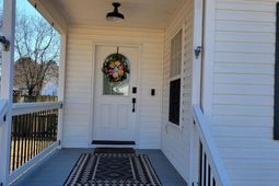 1333 Mapleton Avenue photo 4