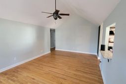 1333 Mapleton Avenue photo 4