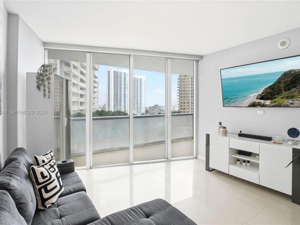 495 Brickell Ave, Unit 1608, Miami, FL 33131