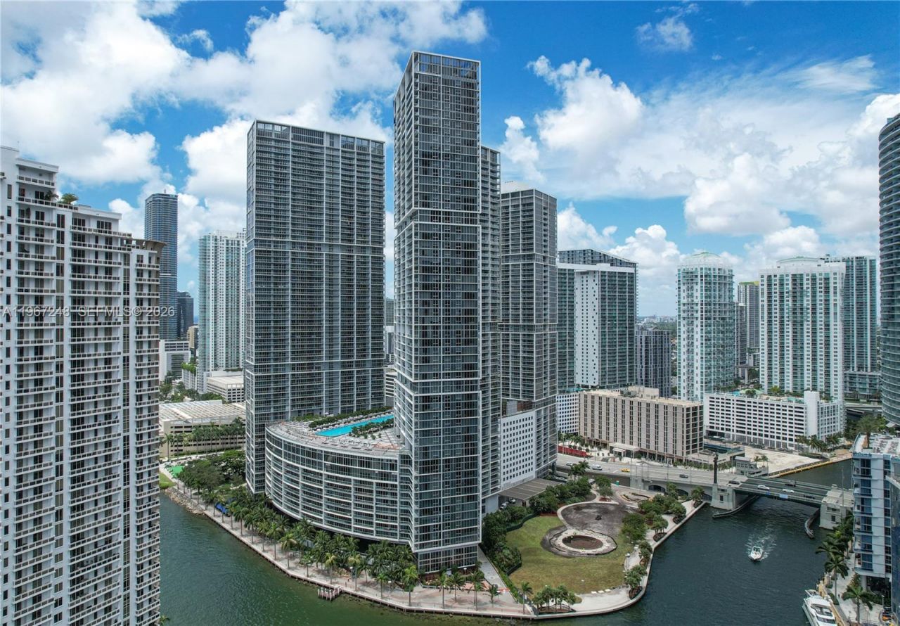 495 Brickell Ave, Unit 1608, Miami, FL 33131 Photo