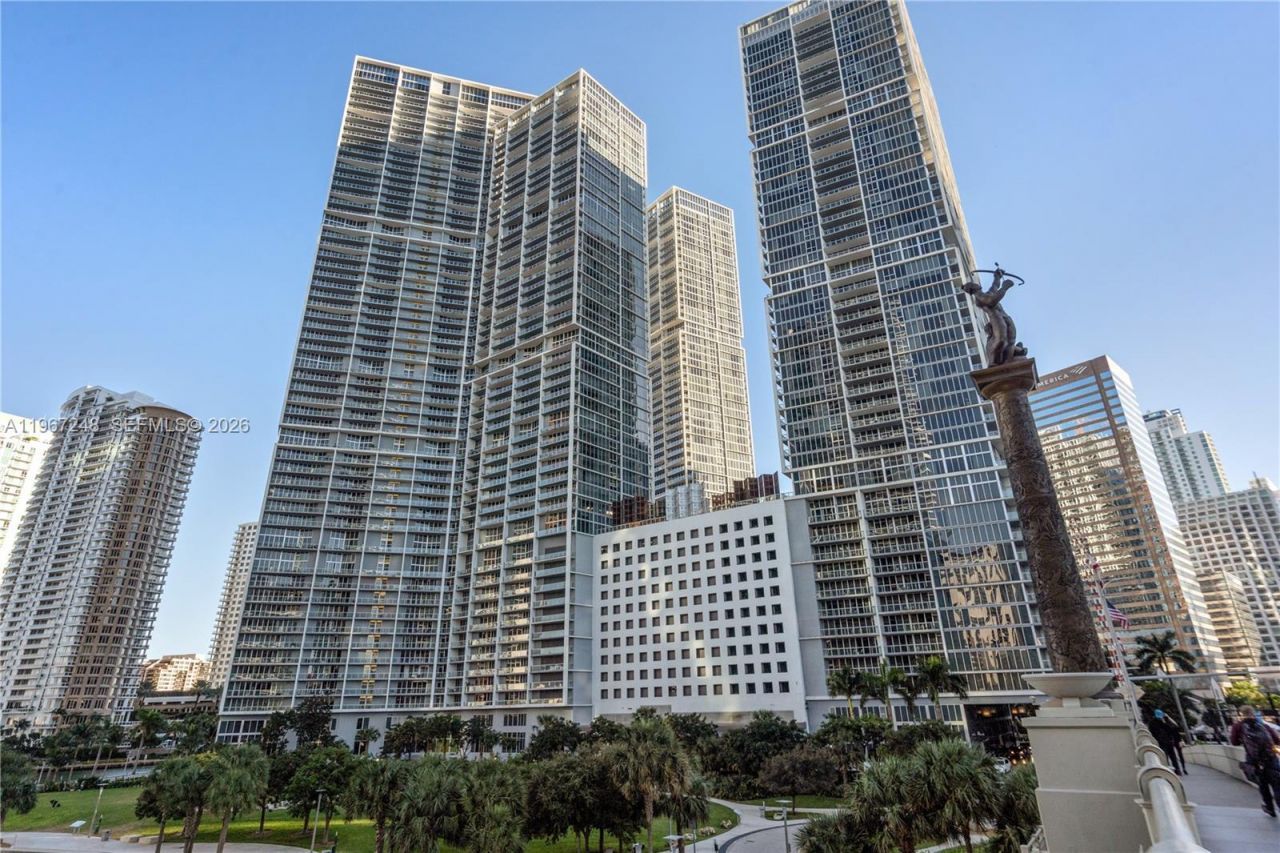 495 Brickell Ave, Unit 1608, Miami, FL 33131 Photo