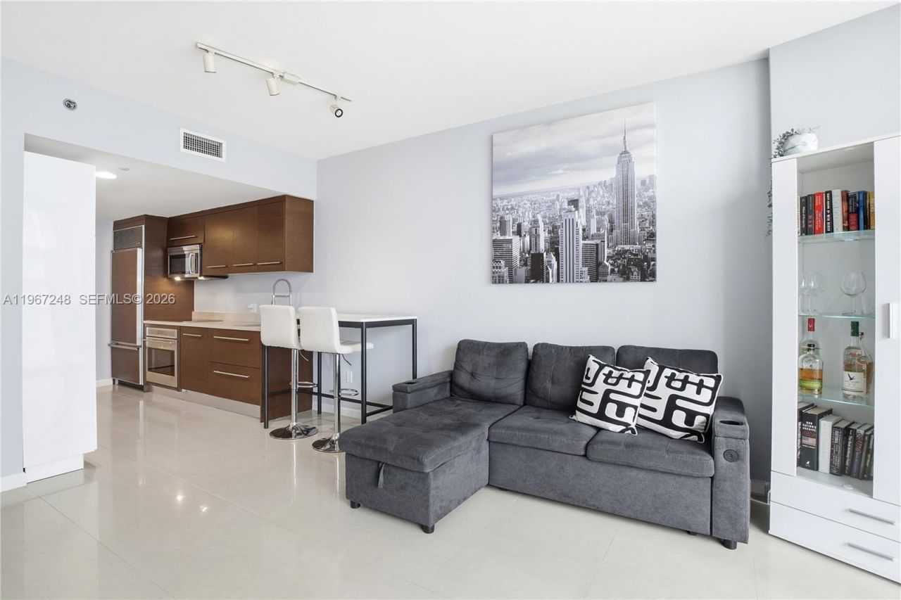 495 Brickell Ave, Unit 1608, Miami, FL 33131 Photo