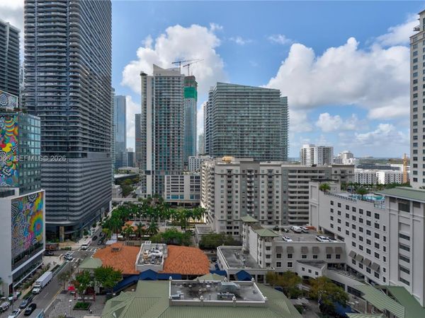 45 SW 9th St, Unit 1405, Miami, FL 33130