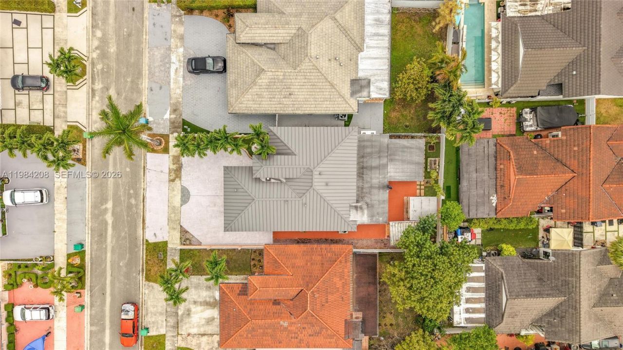 1163 NW 134th Pl , Miami, FL 33182 Photo