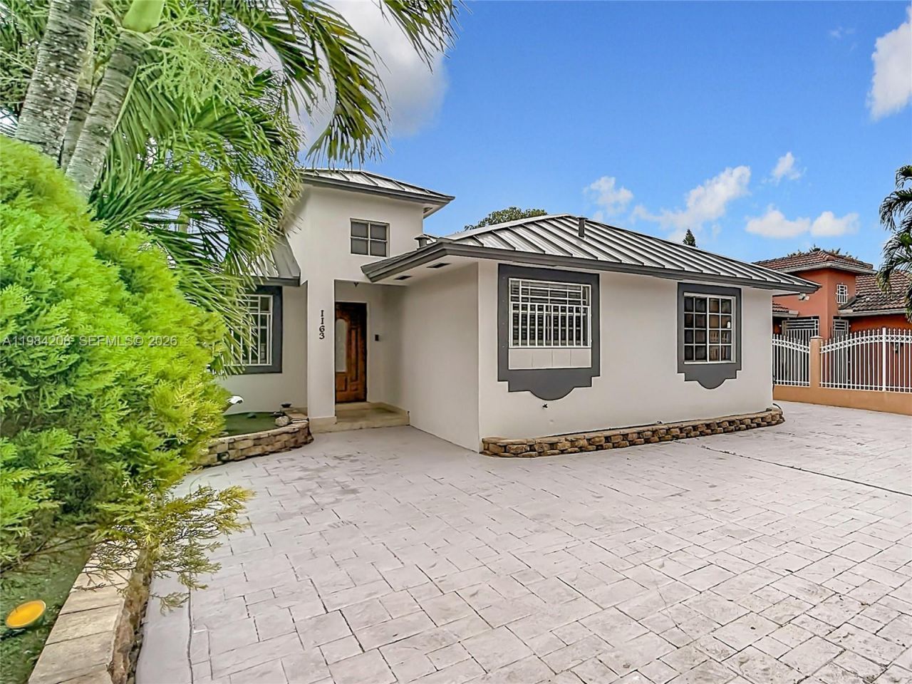 1163 NW 134th Pl , Miami, FL 33182 Photo