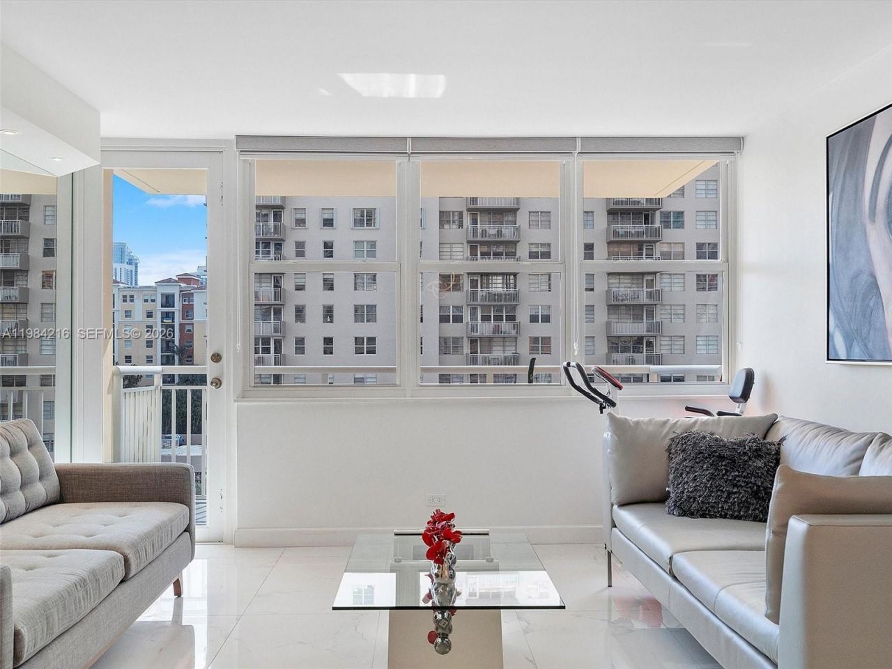 251 174th St , Unit 511, Sunny Isles Beach, FL 33160 Photo