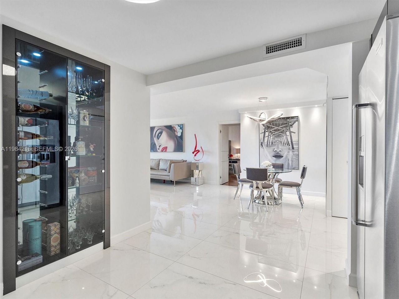 251 174th St , Unit 511, Sunny Isles Beach, FL 33160 Photo