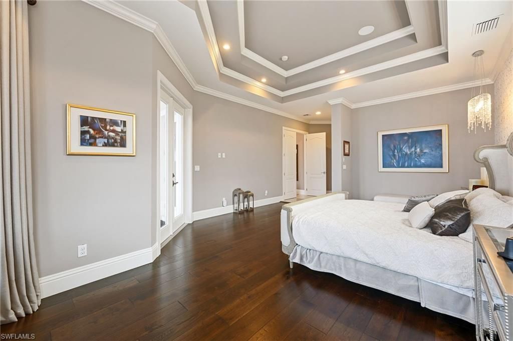 3944 W Riverside Dr, Fort Myers, FL 33901 Photo