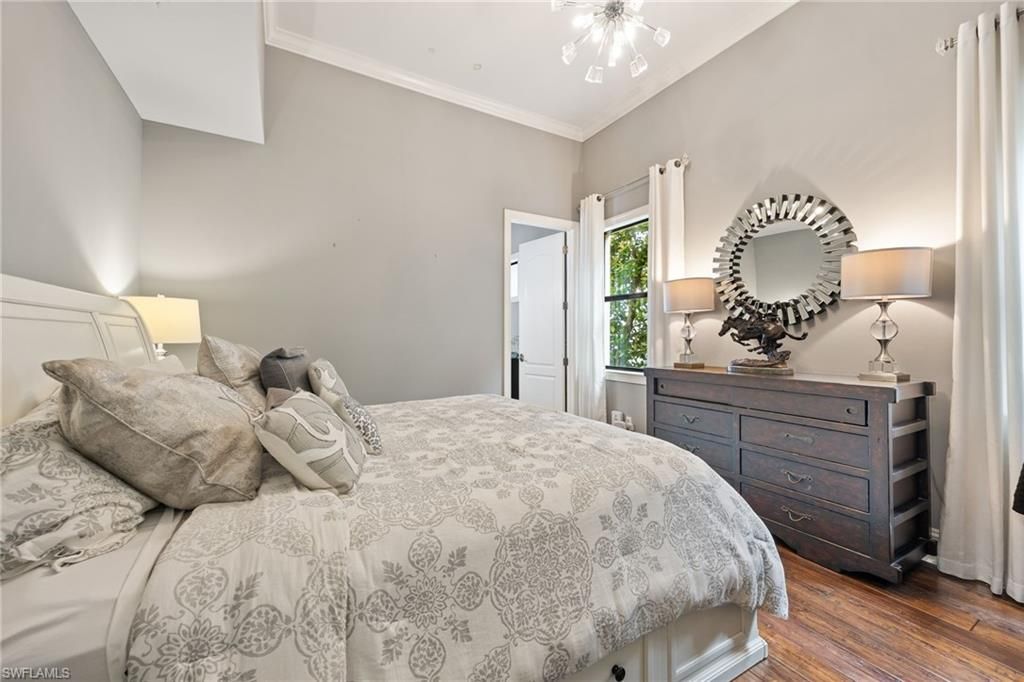 3944 W Riverside Dr, Fort Myers, FL 33901 Photo