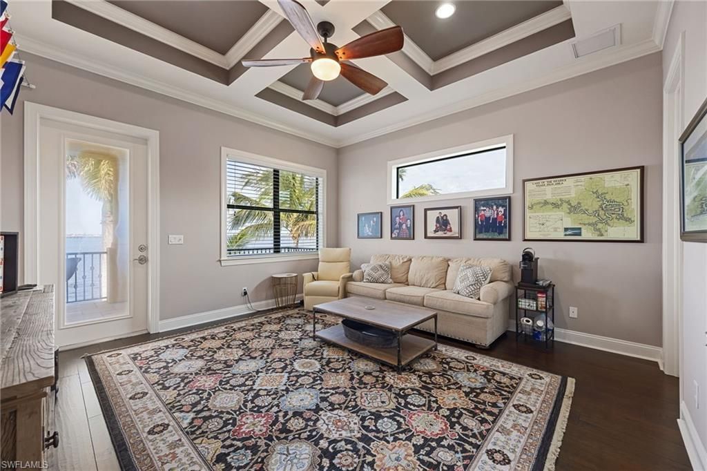 3944 W Riverside Dr, Fort Myers, FL 33901 Photo