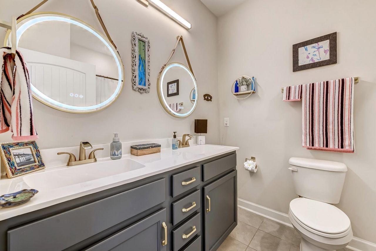 215 Goldenrod Circle Photo 10