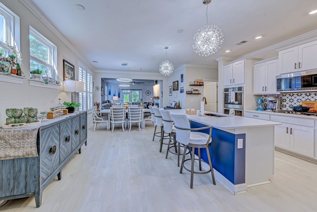 215 Goldenrod Circle Photo 19