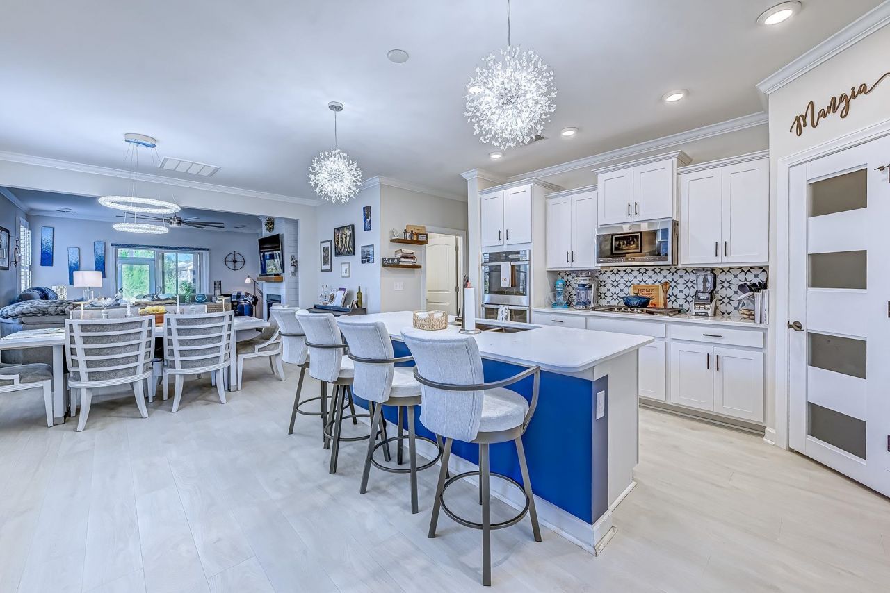 215 Goldenrod Circle Photo 20