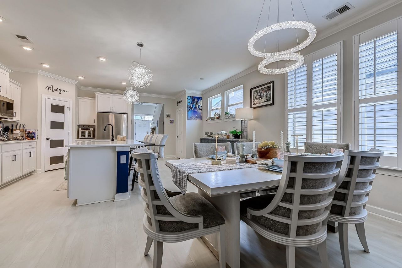 215 Goldenrod Circle Photo 25