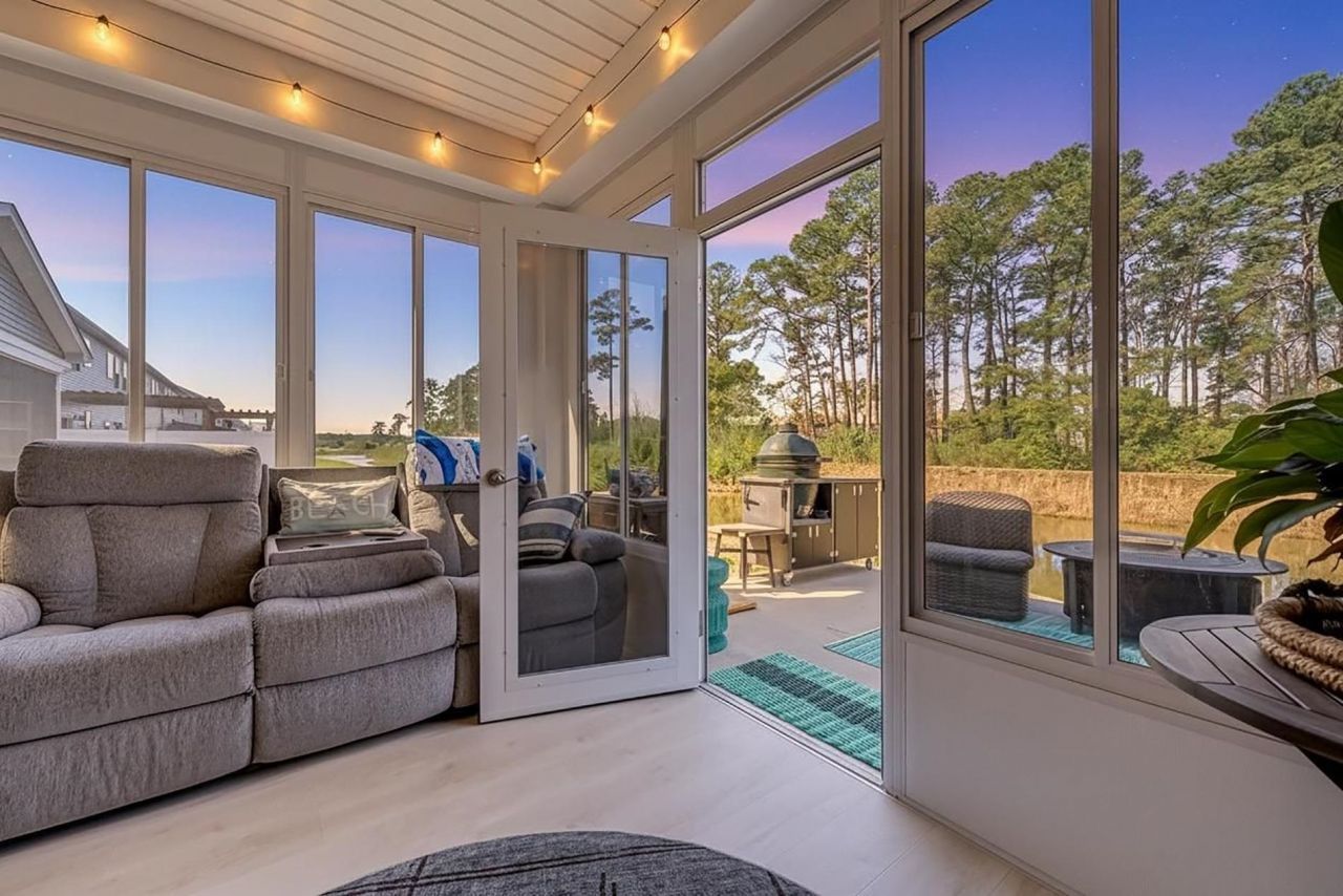 215 Goldenrod Circle Photo 4