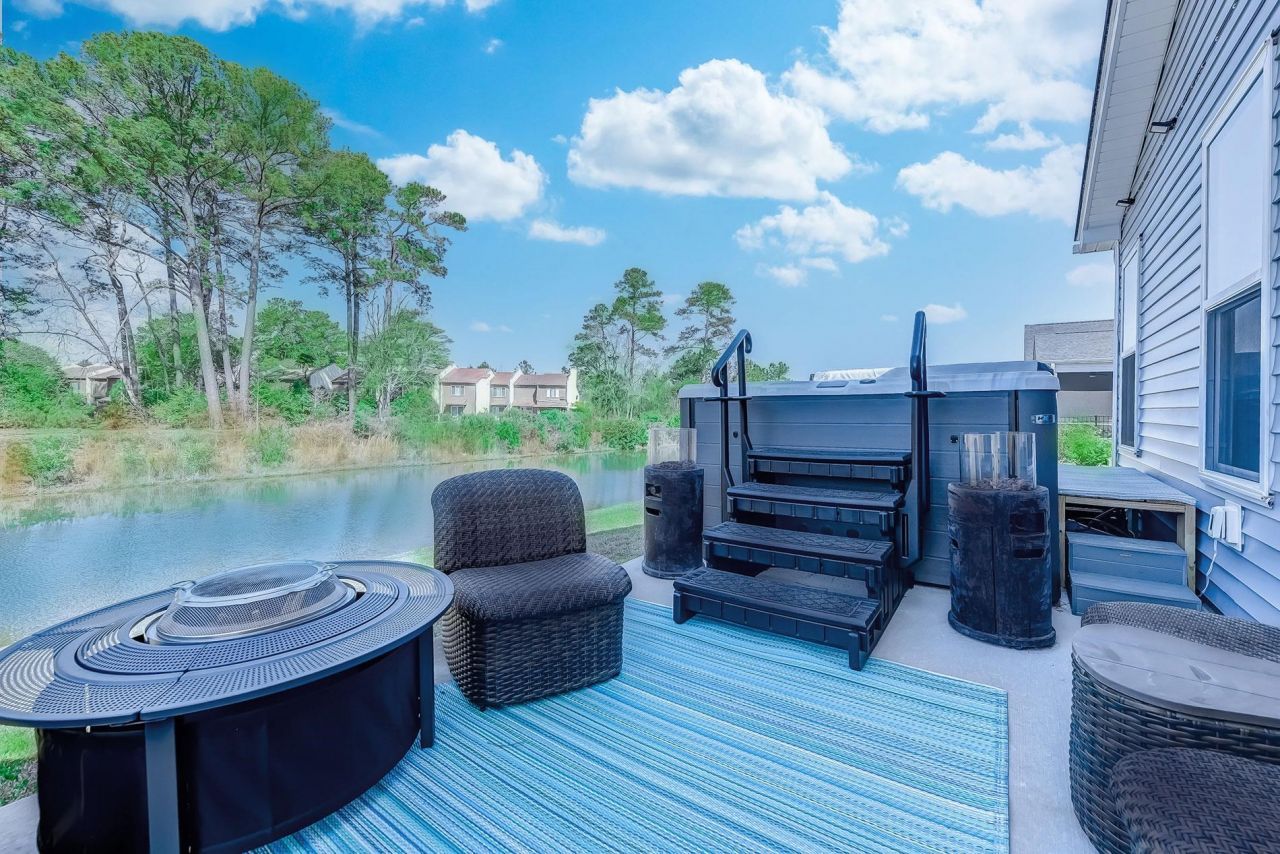 215 Goldenrod Circle Photo 5