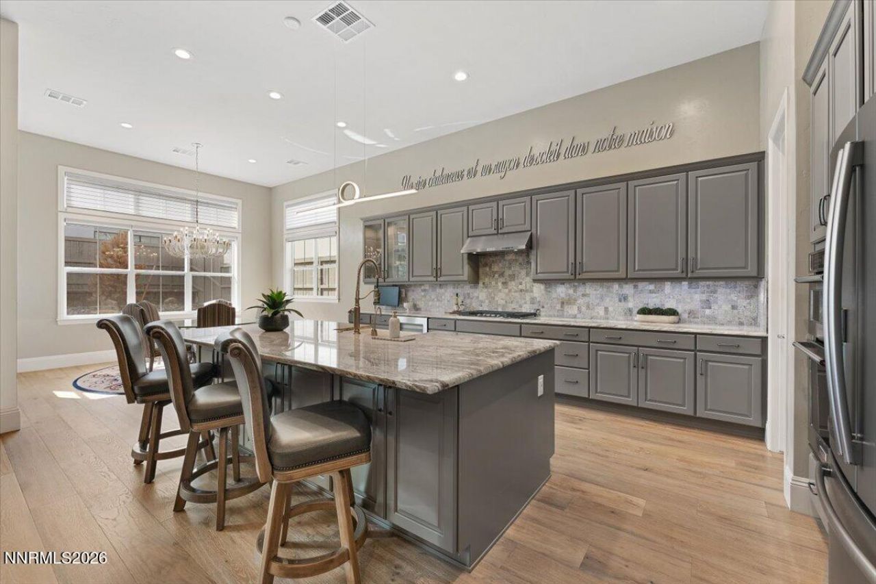 722 W Pleasant Oak Trail, Reno, NV 89511 Photo