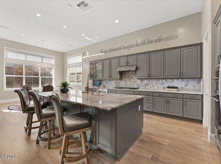 722 W Pleasant Oak Trail, Reno, NV 89511 Photo