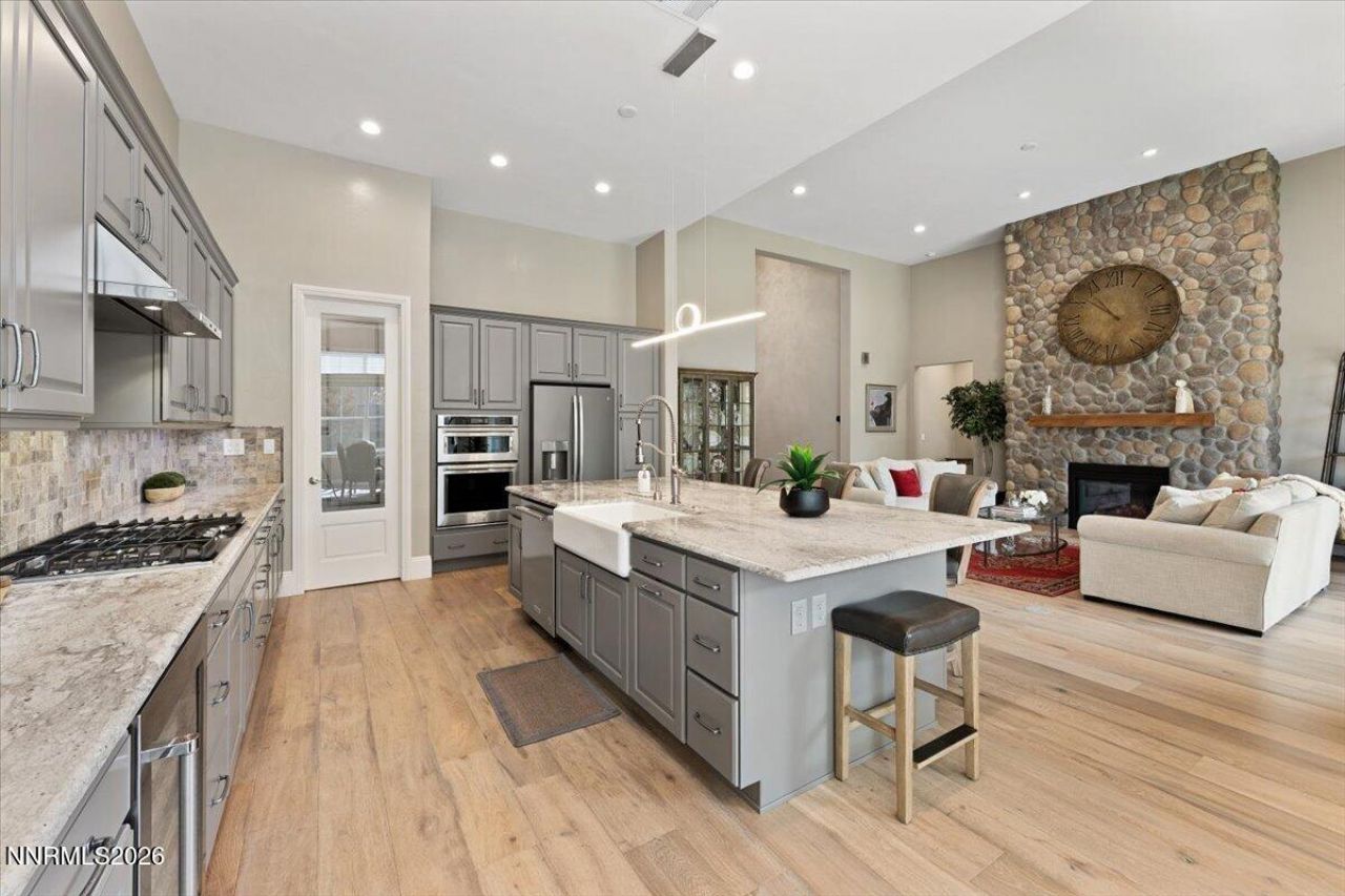 722 W Pleasant Oak Trail, Reno, NV 89511 Photo