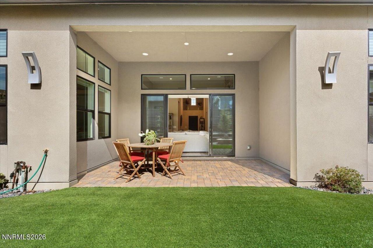 722 W Pleasant Oak Trail, Reno, NV 89511 Photo