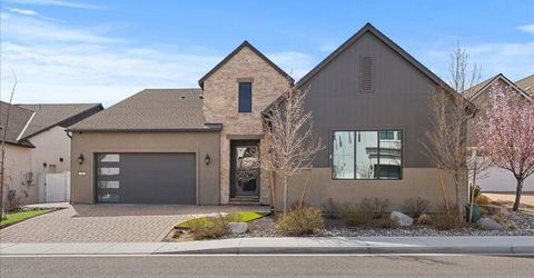 722 W Pleasant Oak Trail, Reno, NV 89511 Photo