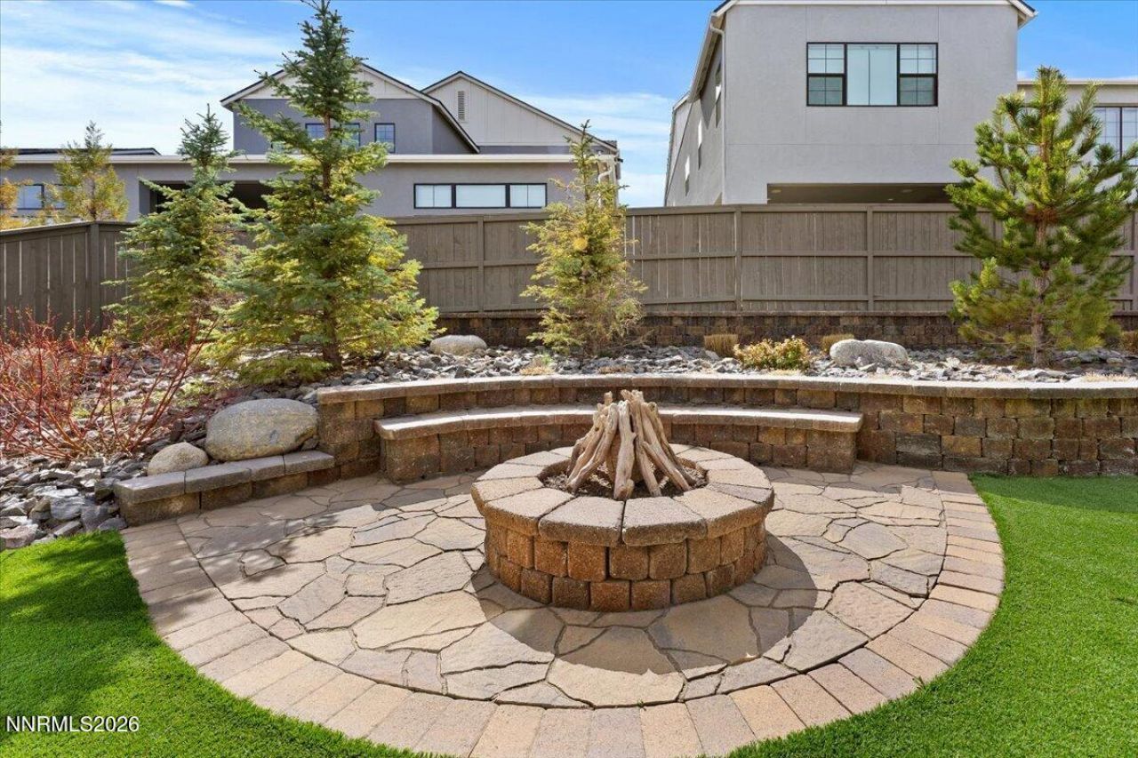 722 W Pleasant Oak Trail, Reno, NV 89511 Photo