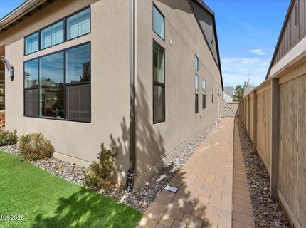 722 W Pleasant Oak Trail, Reno, NV 89511 Photo