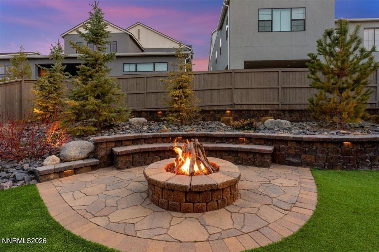 722 W Pleasant Oak Trail, Reno, NV 89511 Photo