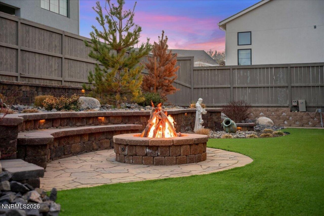 722 W Pleasant Oak Trail, Reno, NV 89511 Photo