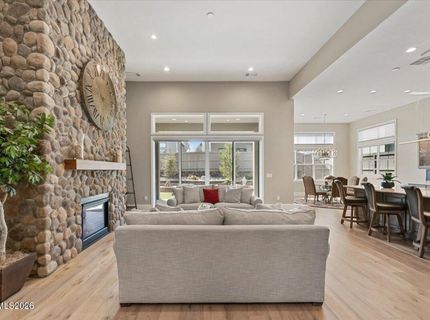 722 W Pleasant Oak Trail, Reno, NV 89511 Photo