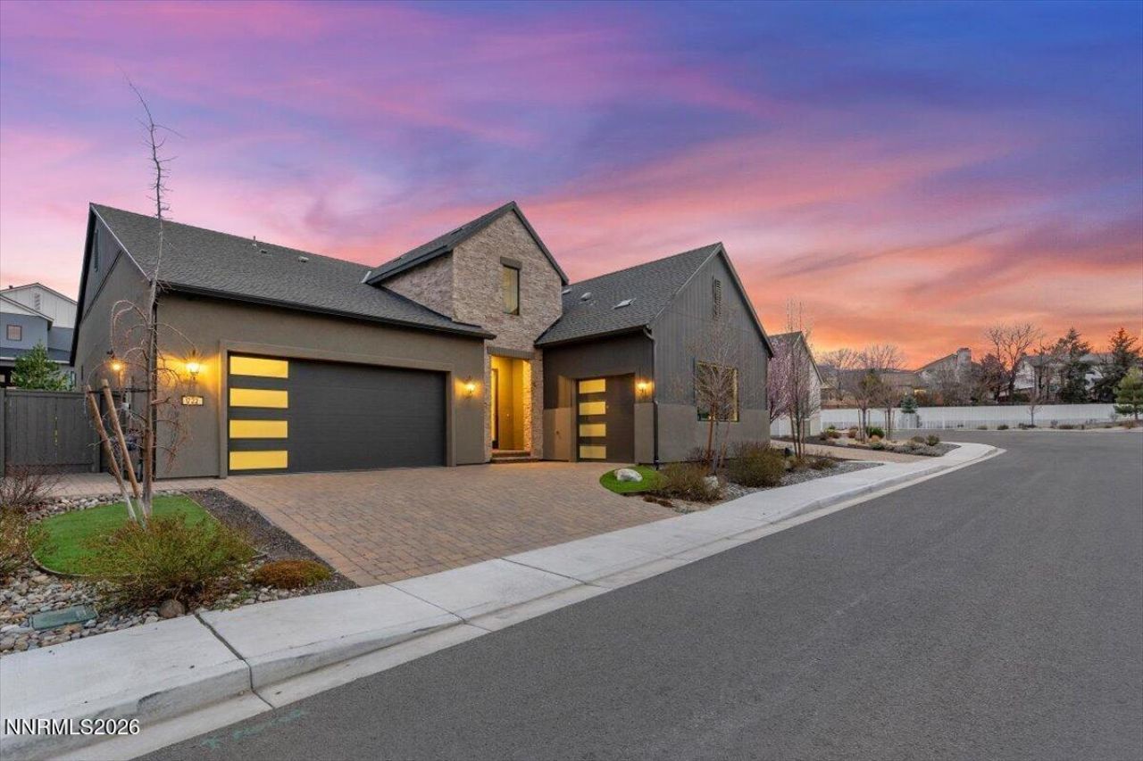 722 W Pleasant Oak Trail, Reno, NV 89511 Photo