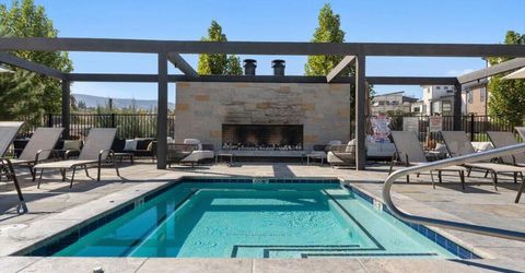 722 W Pleasant Oak Trail, Reno, NV 89511 Photo