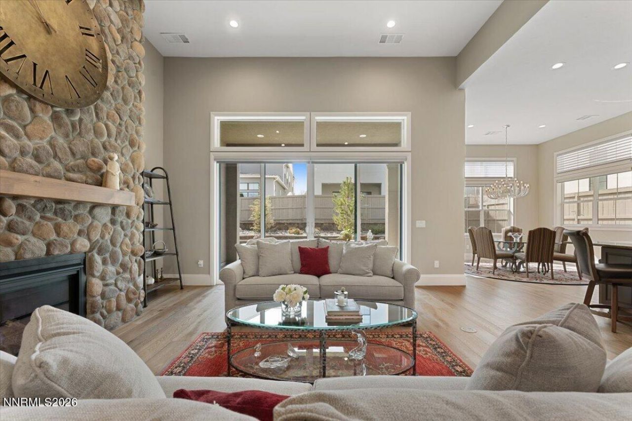 722 W Pleasant Oak Trail, Reno, NV 89511 Photo