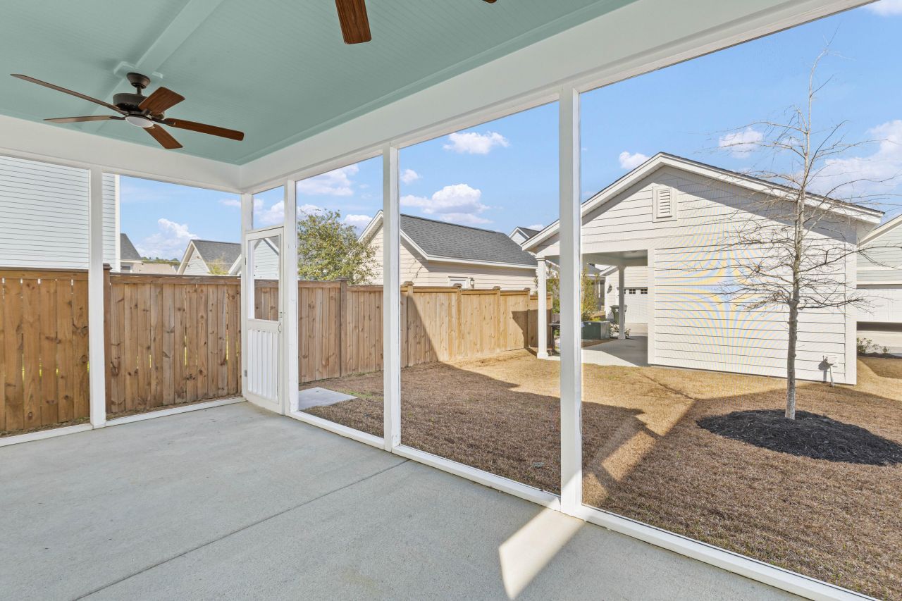 230 Symphony Avenue Photo 36
