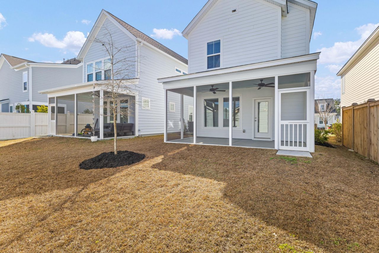 230 Symphony Avenue Photo 38